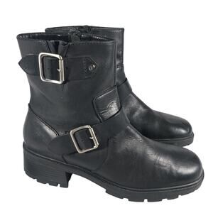 NWOT! BASS! BLACK GENUINE LEATHER BIKER INSPIRED DUAL BUCKLE ANKLE BOOTS! SZ 8M